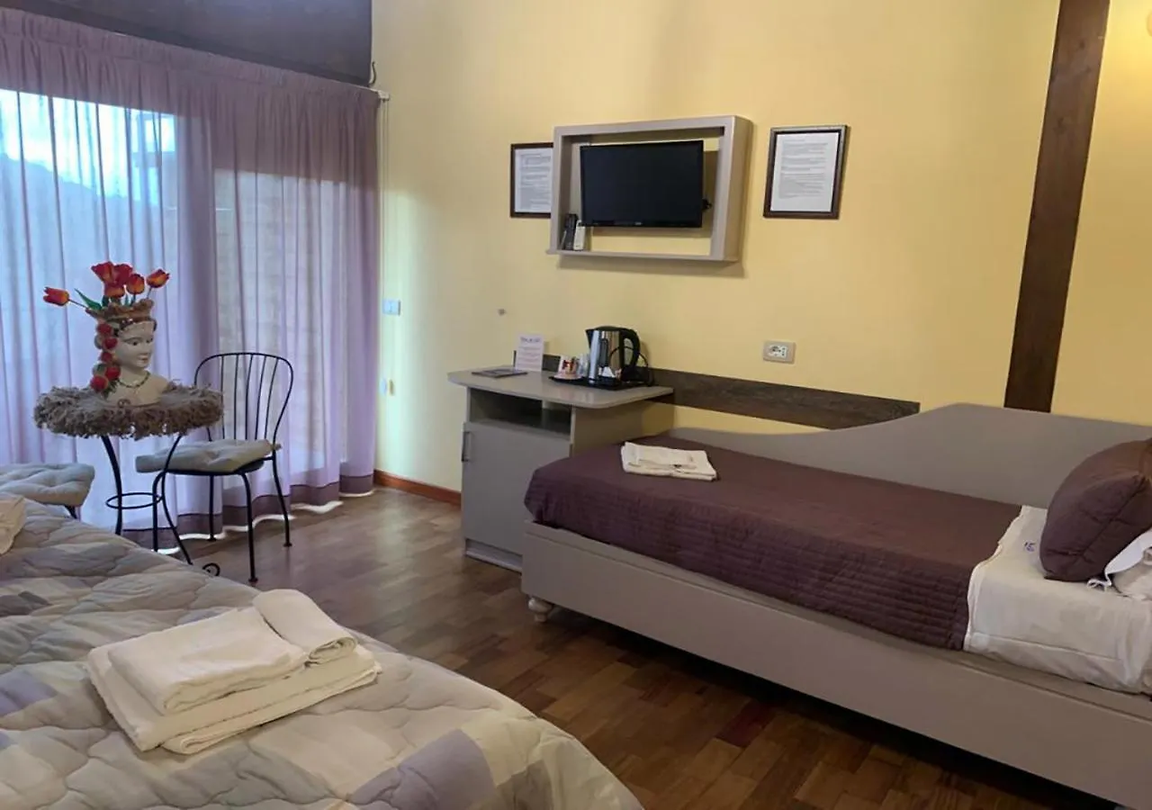 B&B Villa Del Sole Relais Agrigento Oda ve Kahvaltı